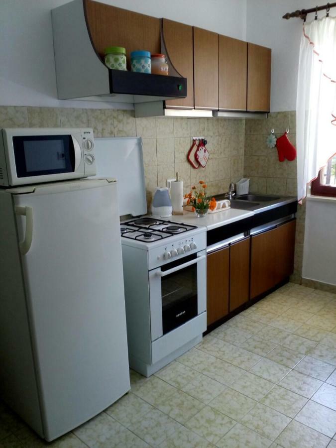 Apartman Knapic Koromačno Eksteriør bilde
